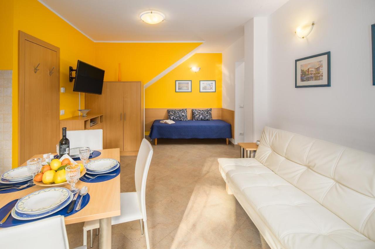 Apartment Gloria Premium Poreč Extérieur photo