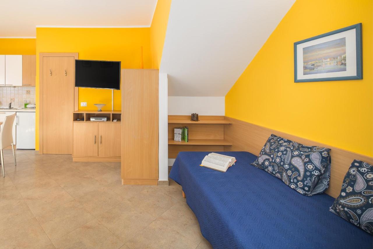 Apartment Gloria Premium Poreč Extérieur photo